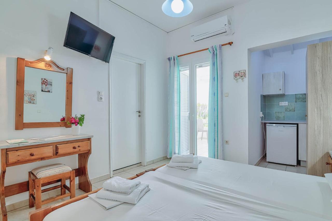 Pavlos Place Antiparos Town Extérieur photo
